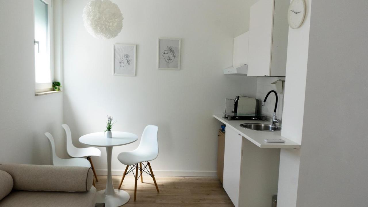 Insula Maris Villa Трани Екстериор снимка